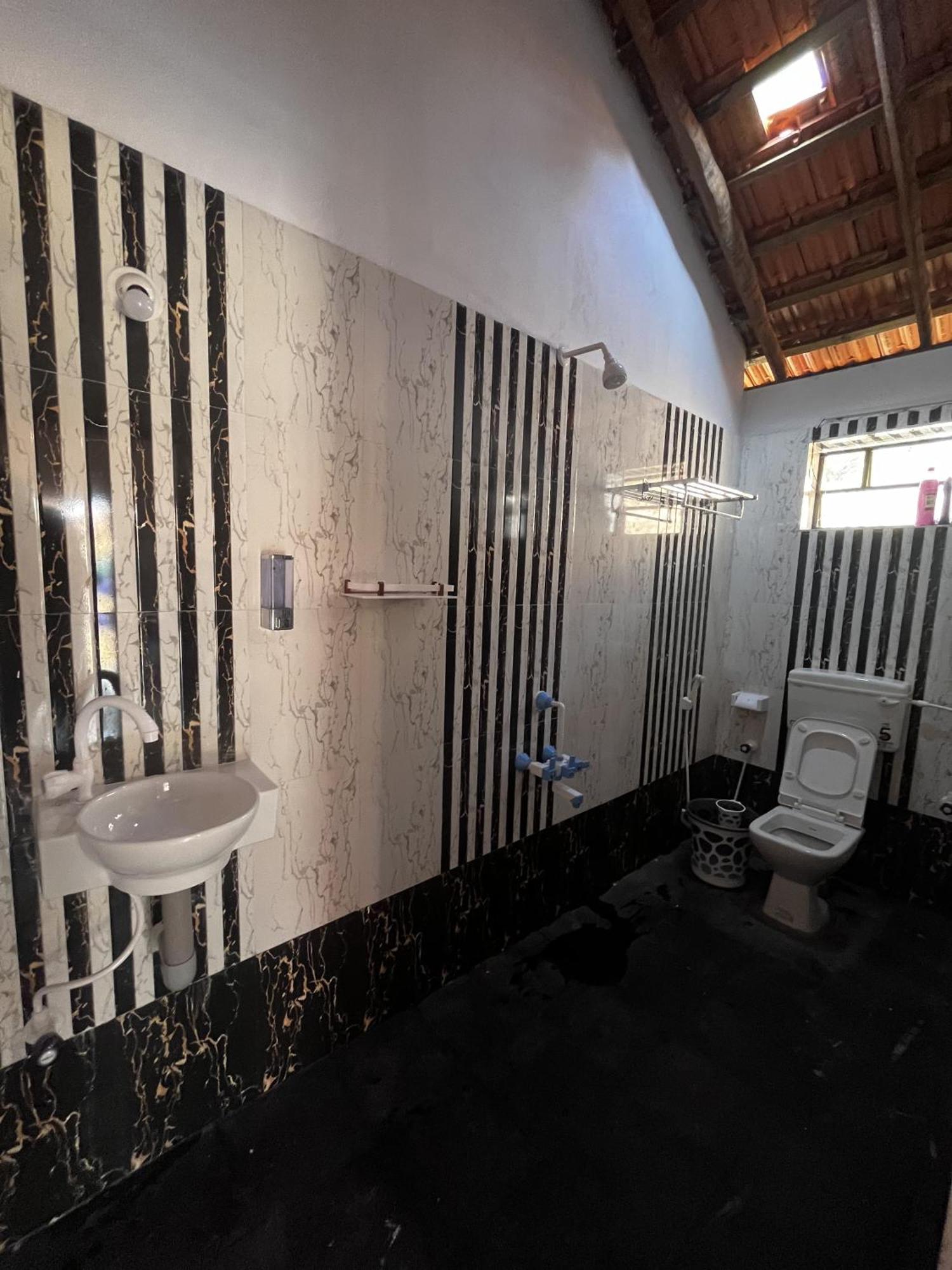 Revibe Beach Hostel Gokarna Gokarna  Bagian luar foto